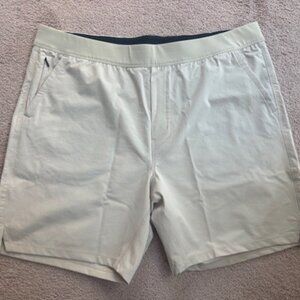 Men's Public Rec Flex Shorts Waist Size 40 New With Tags